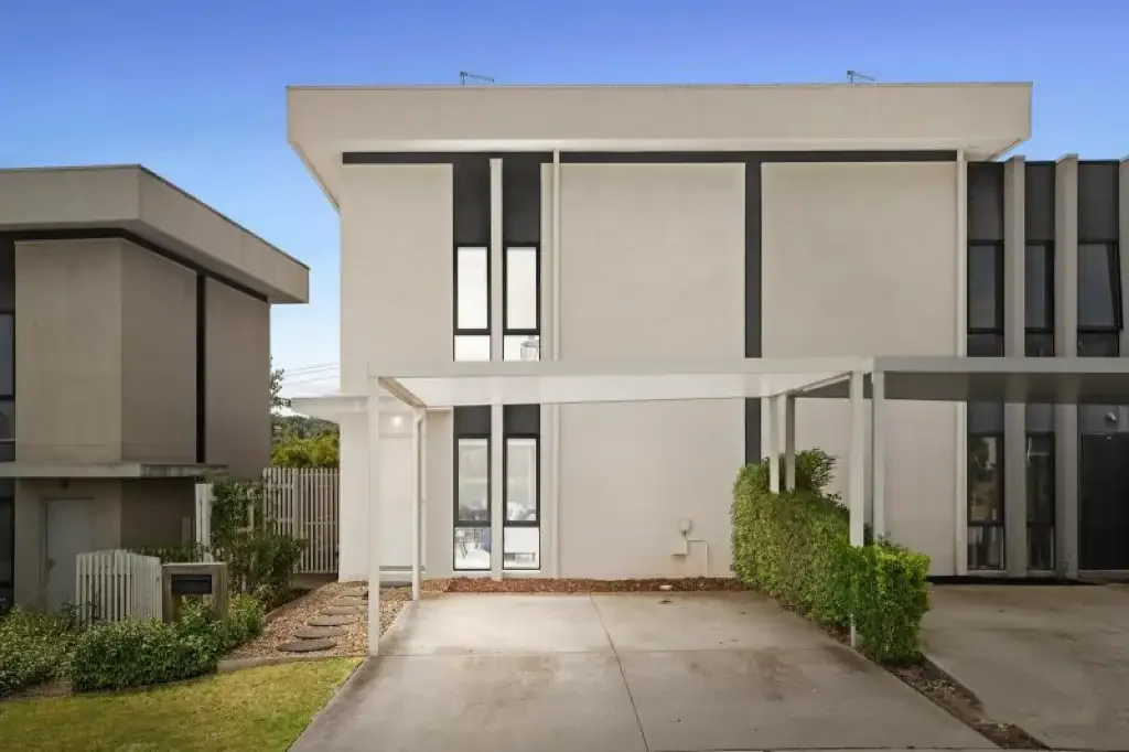 Chirnside Park 2कमरा Stylish Family Residence in the Heart of Chirnside Park
