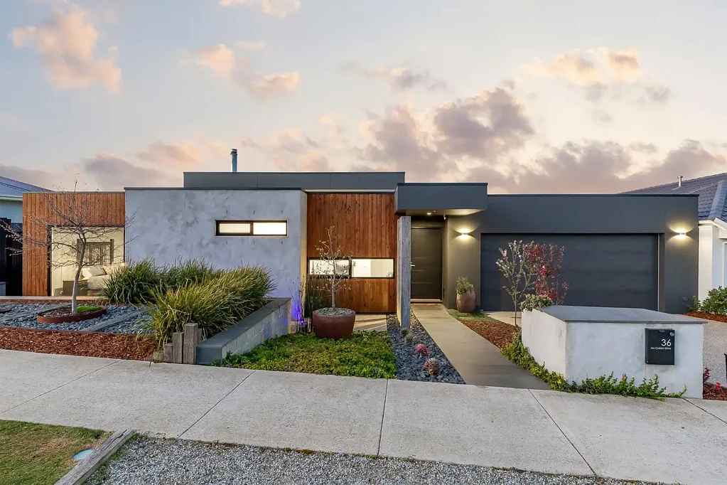 36-38 McCubbin Drive, Mount Duneed, VIC 3217