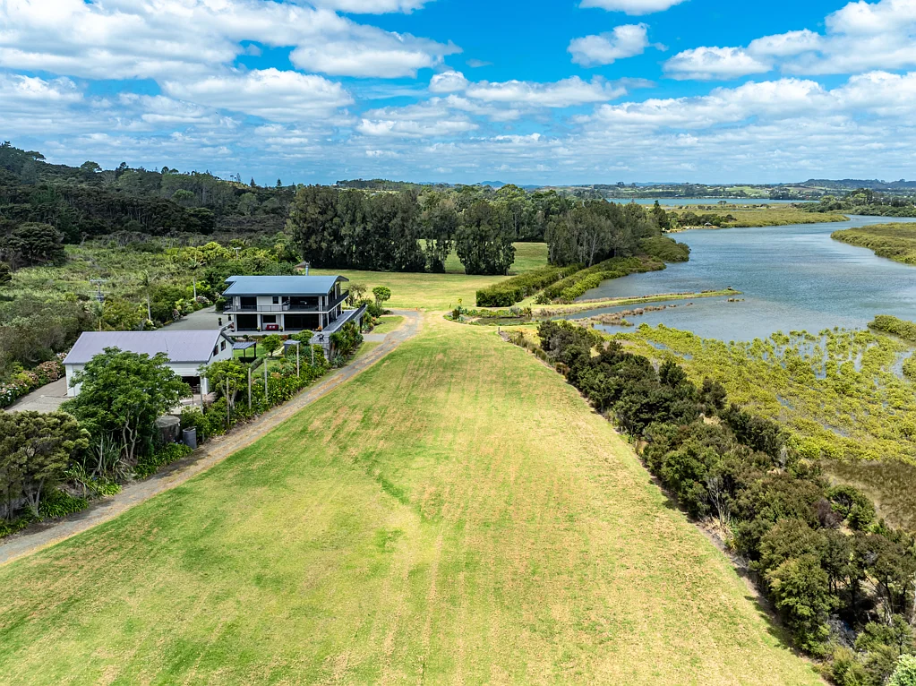 Mangawhai Heads 3Kwarto The Pinnacle of Coastal Elegance and Potential