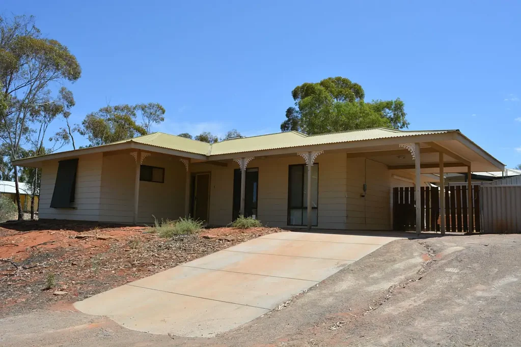1 Blanche Court, Roxby Downs, SA 5725