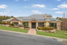 2 Richman Court, Craigburn Farm