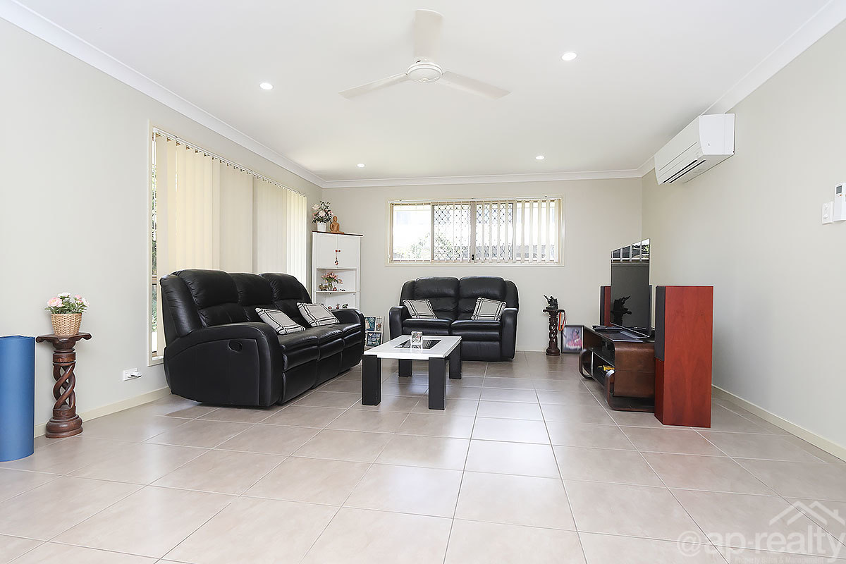 28 BRUSHWOOD CCT, FOREST LAKE QLD 4078, 0 રૂમ, 0 બાથરૂમ, House