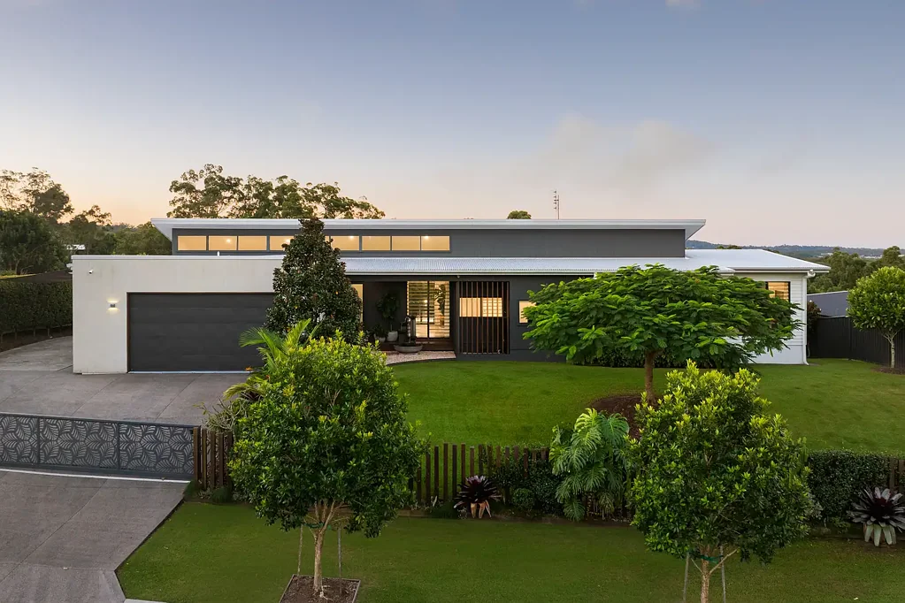 14 Kingfisher Crescent, Palmview, QLD 4553