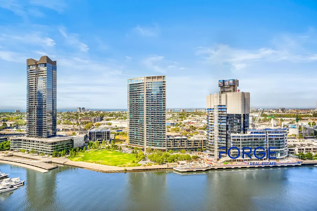 1807n/883 Collins Street, Docklands, VIC 3008