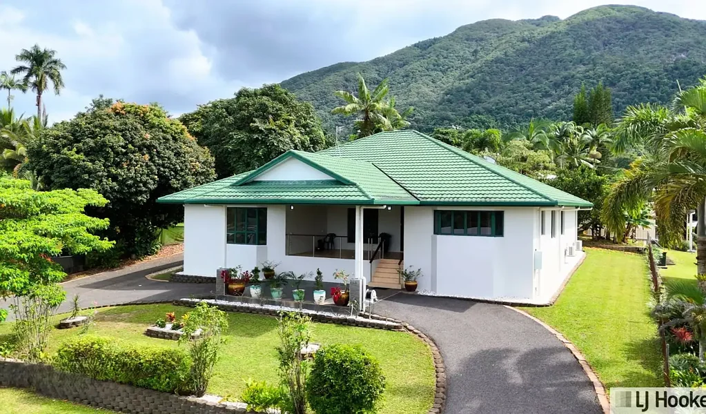 Tully 4房  Elevated Family Living with Stunning Mountain Views