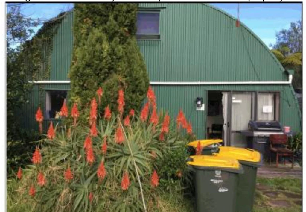 Spacious Two Level Barn for Rent 4300 square meters