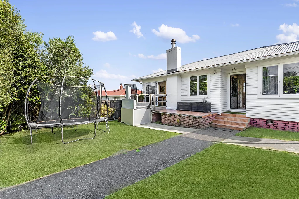 69 Commissariat Road, Mount Wellington, Auckland City, Auckland
