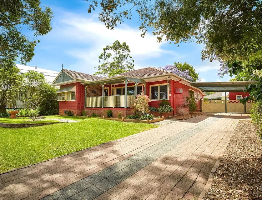 11 Crowley Road, Berowra, NSW 2081, 4 Kuwarto, 1 Banyo, House