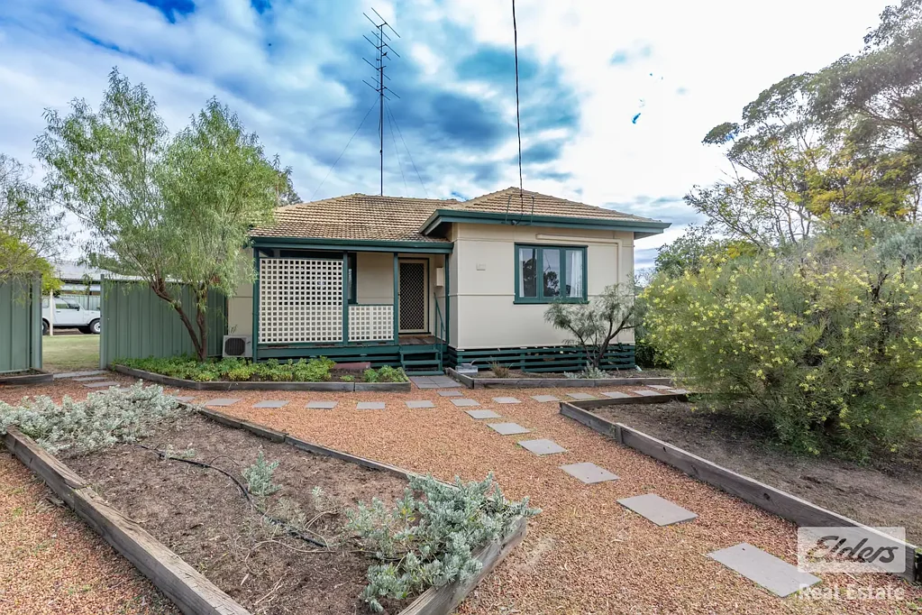 62 East Street, Northam, WA 6401