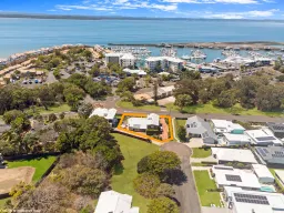 618 Esplanade, Urangan