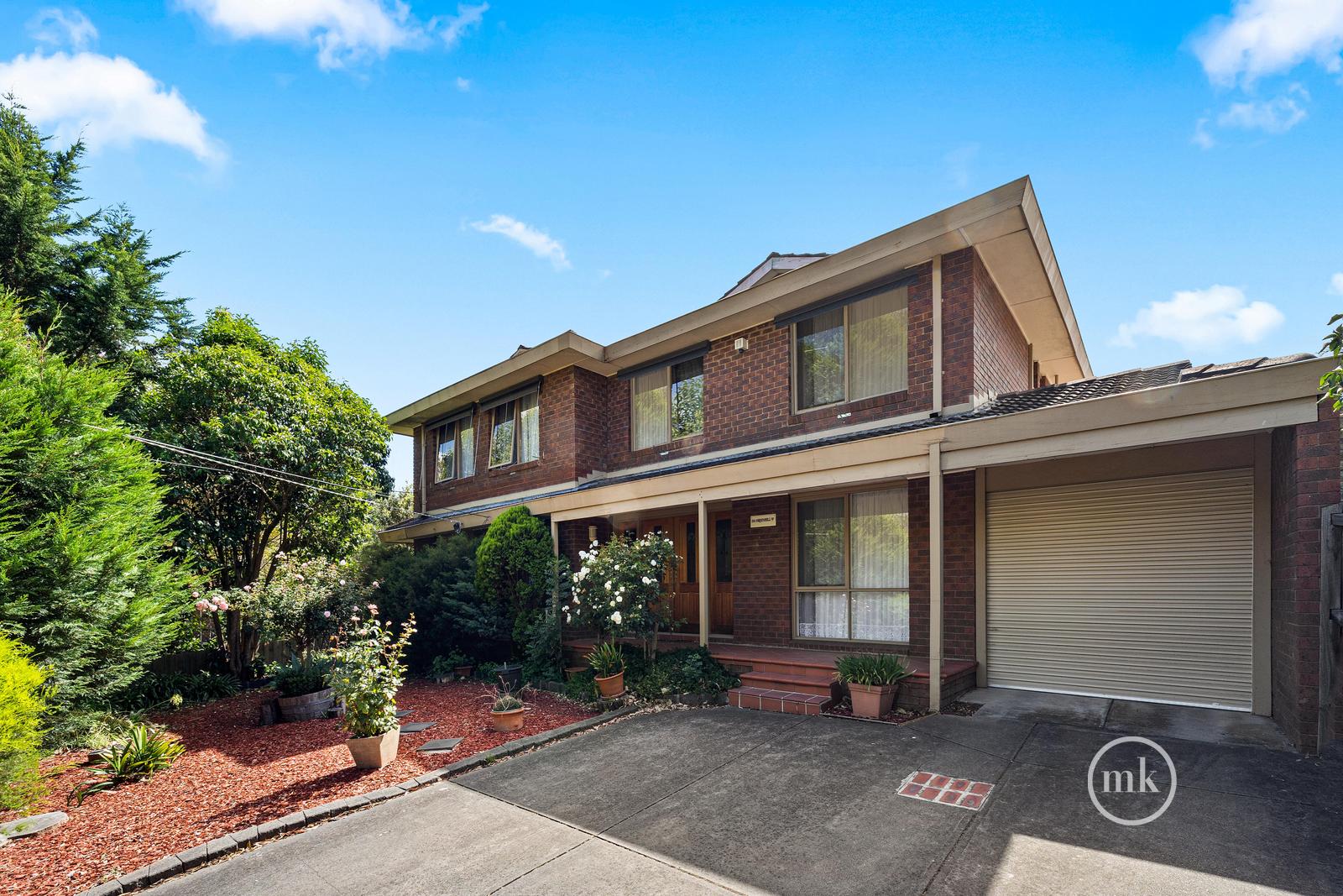 84 GREENHILL RD, GREENSBOROUGH VIC 3088, 0 Kuwarto, 0 Banyo, House