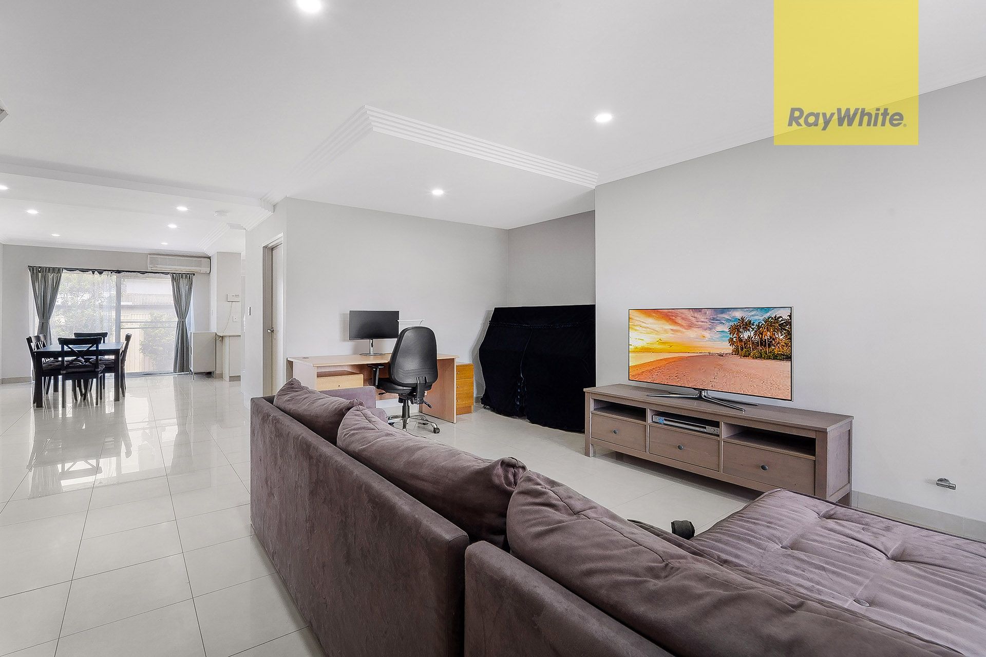 UNIT 5 1-3 PEGLER AV, SOUTH GRANVILLE NSW 2142, 0 habitaciones, 0 baños, Townhouse