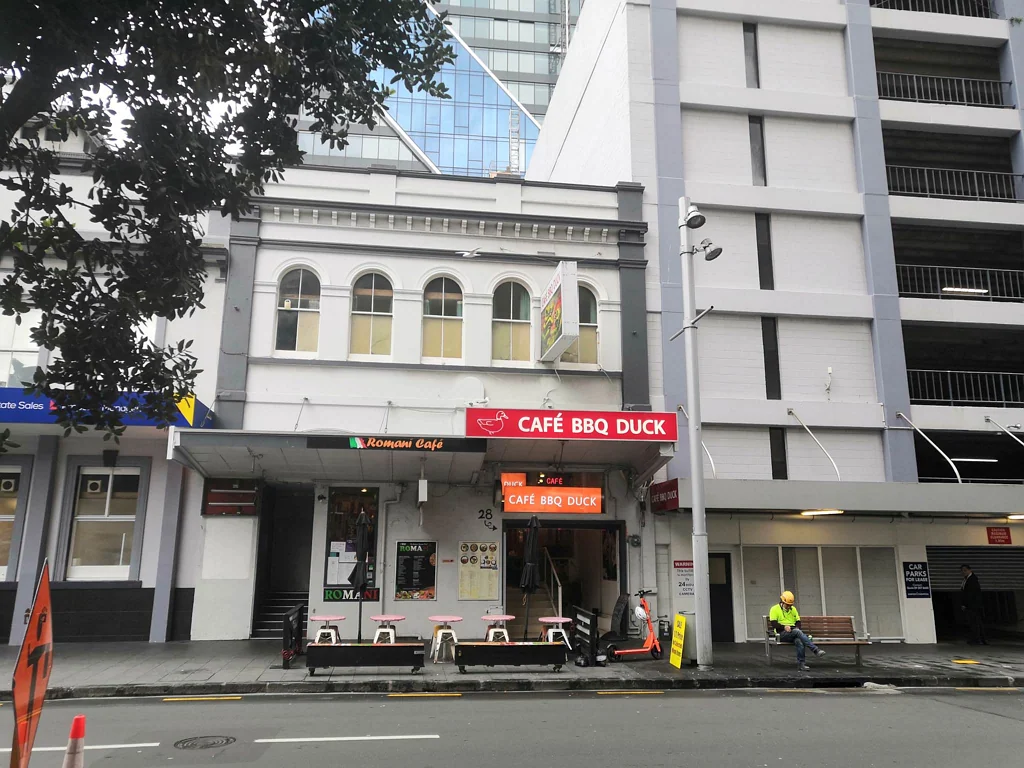 Auckland Central  BARGAIN POSITIONED OFFICE ON FORT STREET