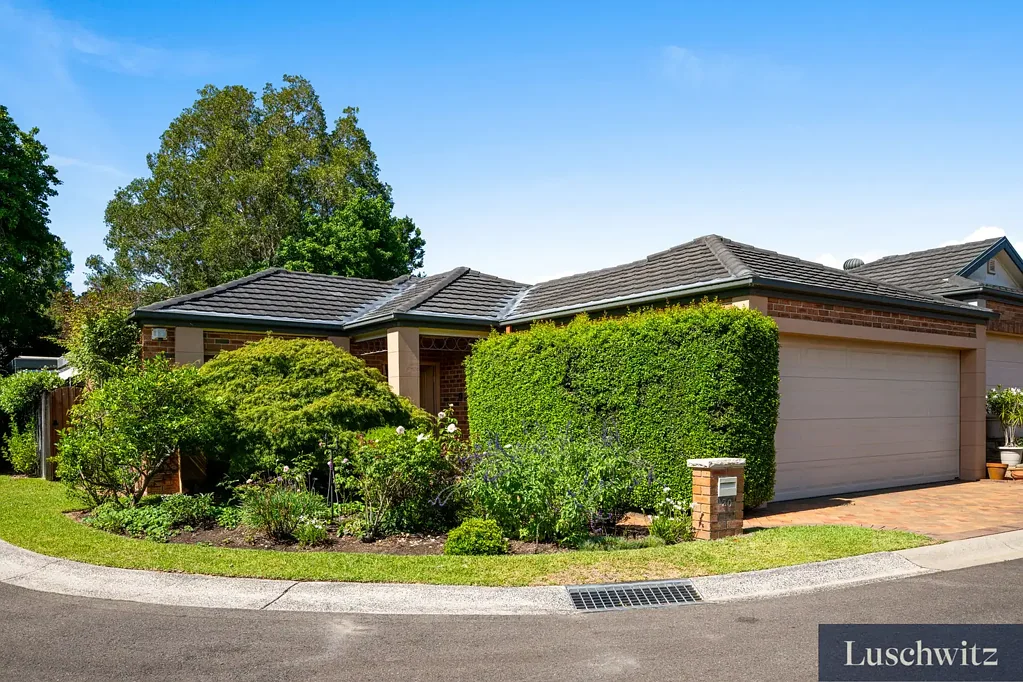 20 Aurora Drive, St Ives, NSW 2075