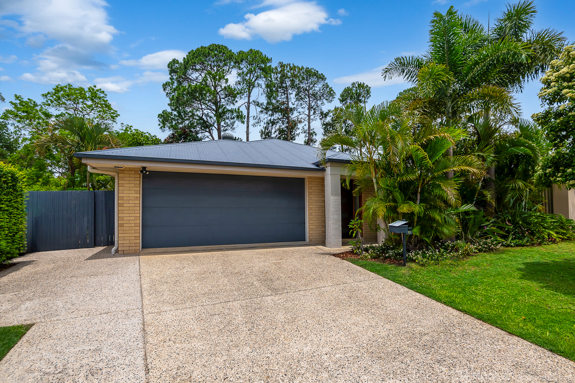 13 HIGHLAND PL, FOREST LAKE QLD 4078, 0 Bedrooms, 0 Bathrooms, House