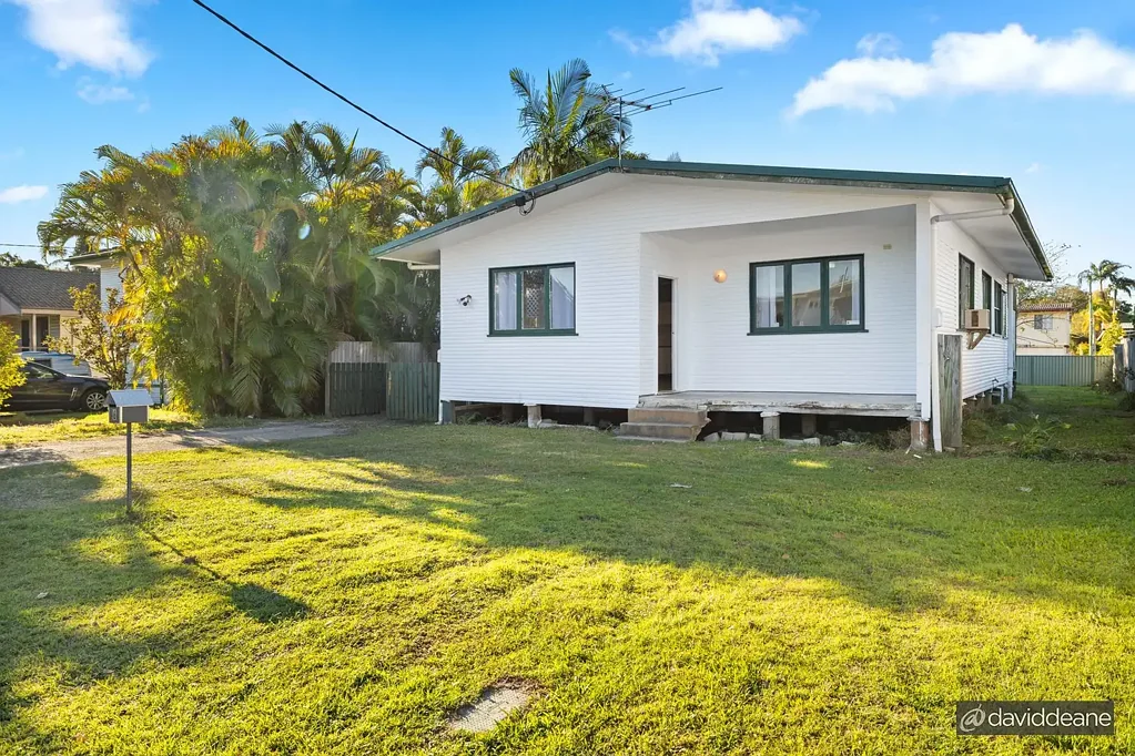 6 Lancaster Street, Strathpine, QLD 4500
