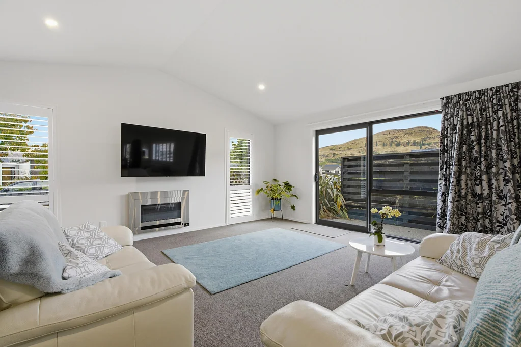 Lower Shotover 4Zimmer All Offers Considered