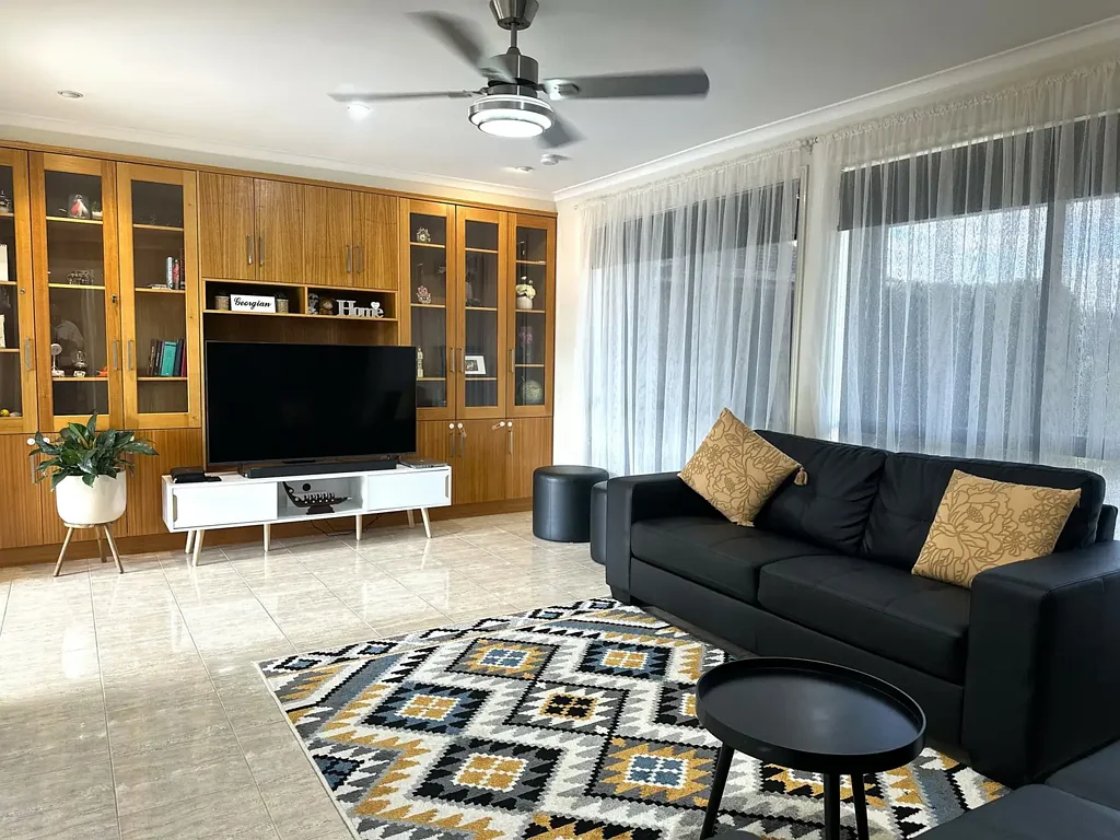 FURNISHED PROPERTY - 22 CLIFTON BLVD