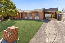 28 Hoysted Avenue, Cranbourne North