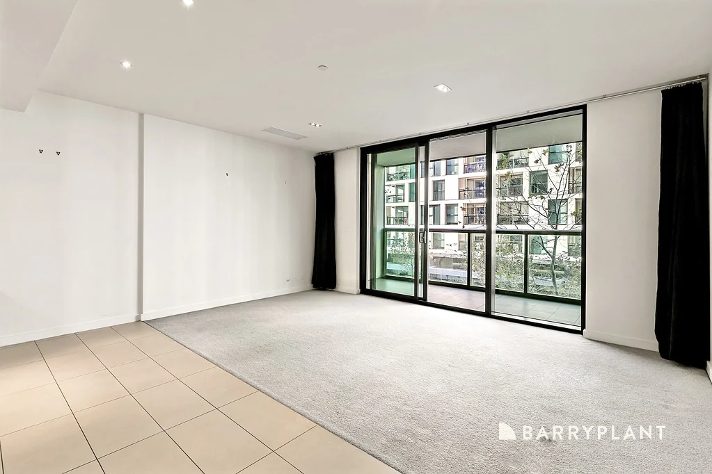 2E/8 Waterside Place, Docklands, VIC 3008