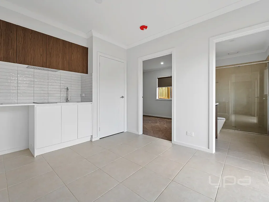BRAND NEW 2 BEDROOM HOME