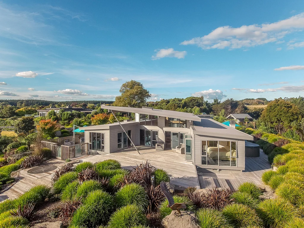 Tikitere 3 Slaapkamer A Private Architectural Retreat