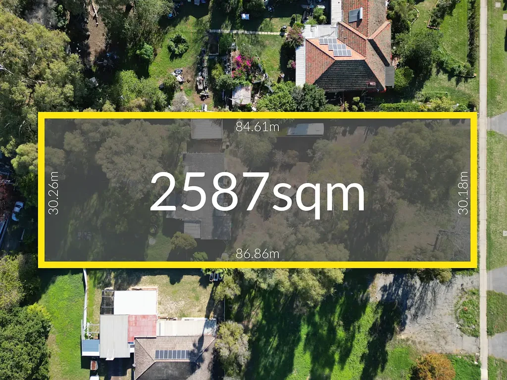 Beckenham 3房  Huge 2587m2 Development Site with R25 Zoning