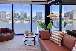 1414/8 Pearl River Road, Docklands
