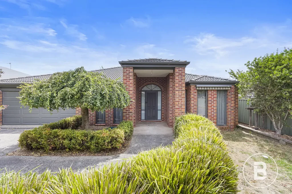 PERFECT FOUR BEDROOM FAMILY UPGRADE WITH SPACE TO GROW