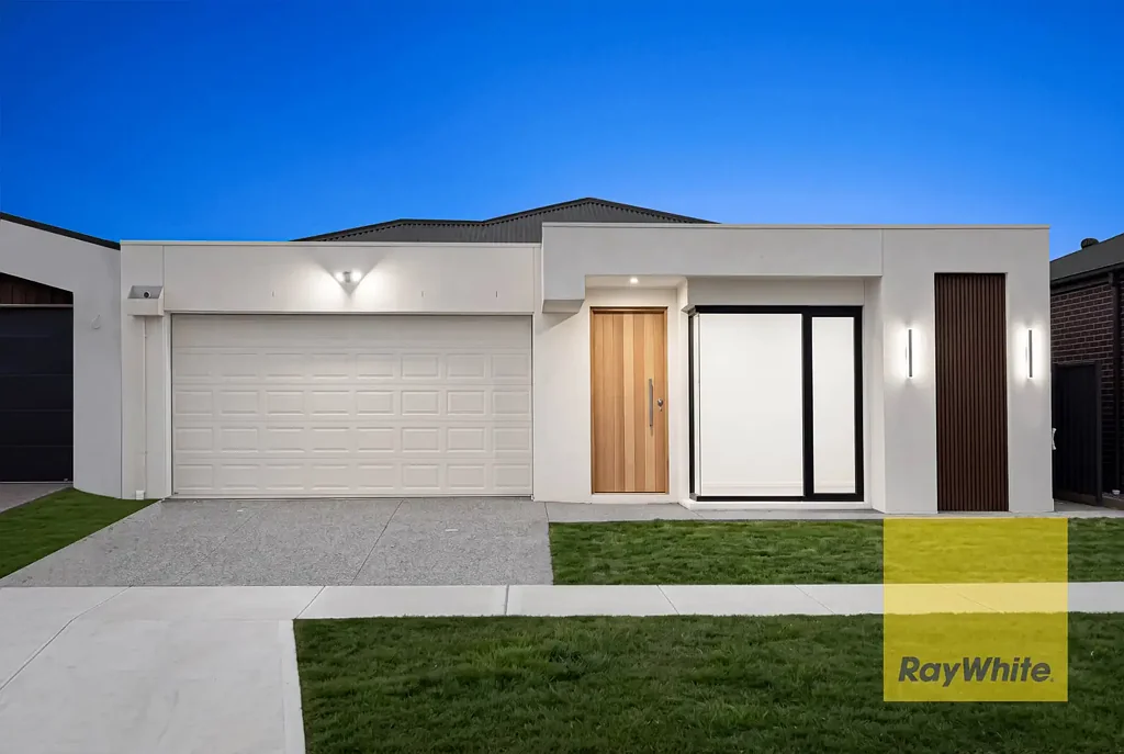 Labas ng Bahay - 10 Cormac Way, Beveridge, VIC 3753