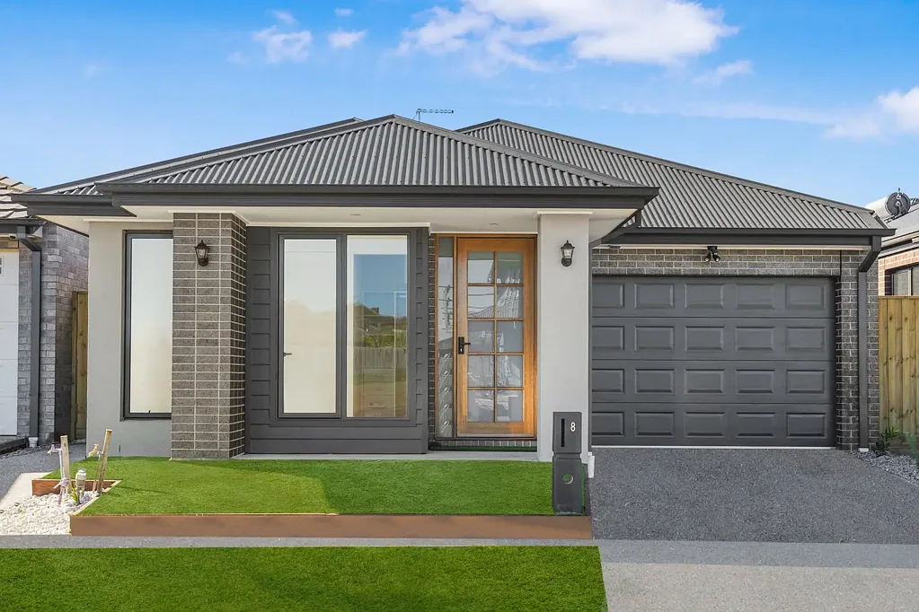 8 Steer Street, Werribee, VIC 3030