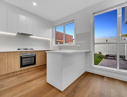 1/17 Larbert Road, Noble Park, South East Melbourne, 2房, 2浴, Townhouse