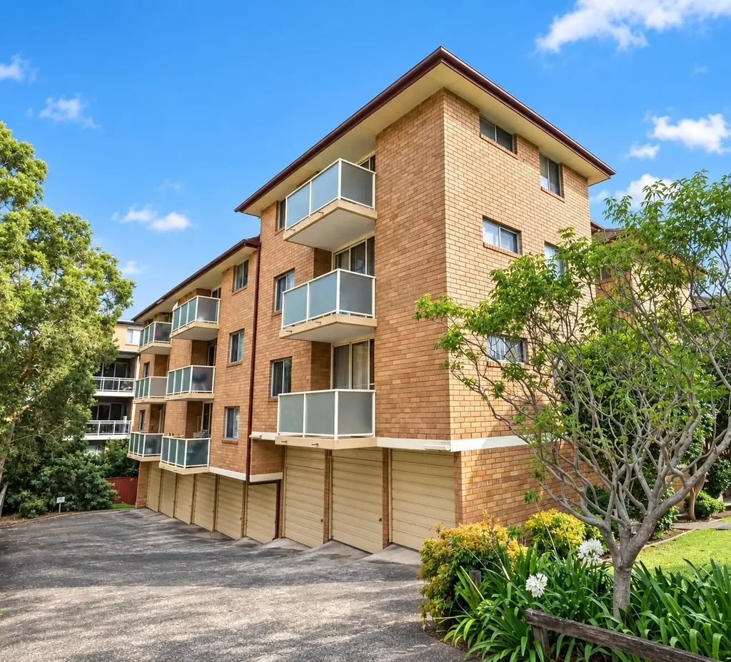 Bright two bedroom apartment in a prime Ryde location