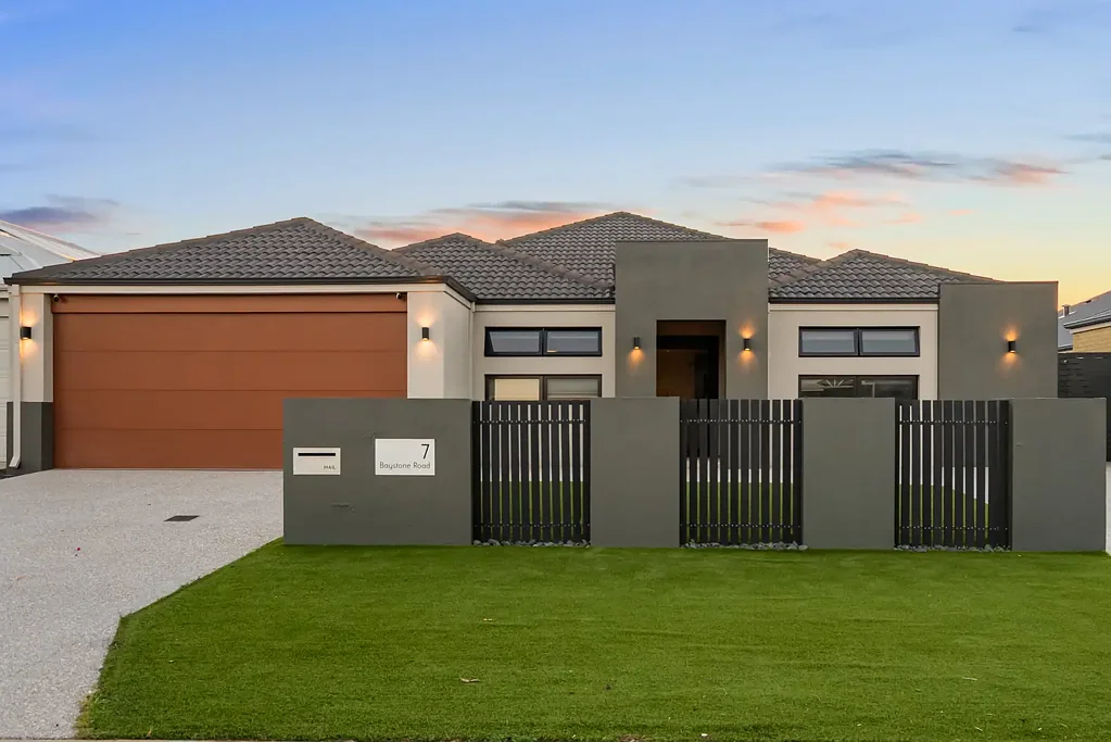 Baldivis 4房  A Home Designed for Modern Family Living & Entertaining.