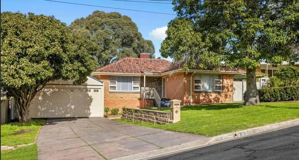 A Charming Family Home with Stunning Valley Views!