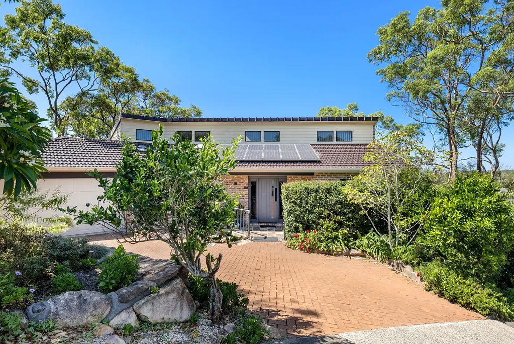 Salamander Bay 4 Bedroom Relaxed Living in the Heart of Salamander Bay