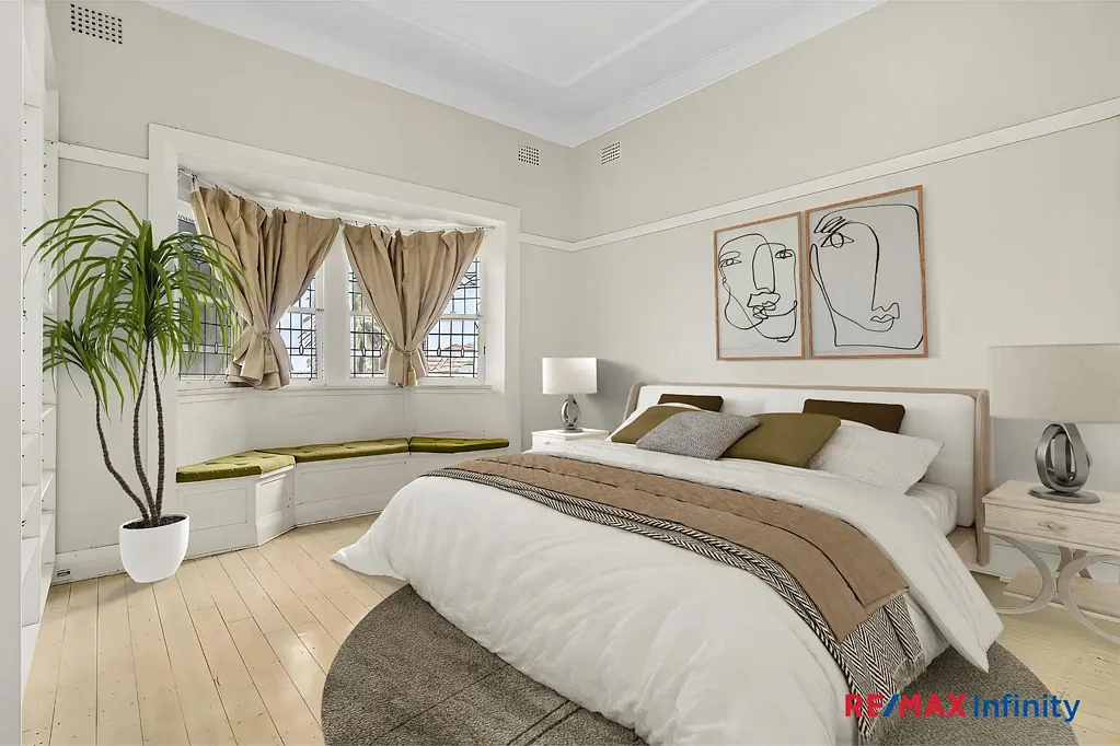 North Aspect Family Home in a Convenient Location