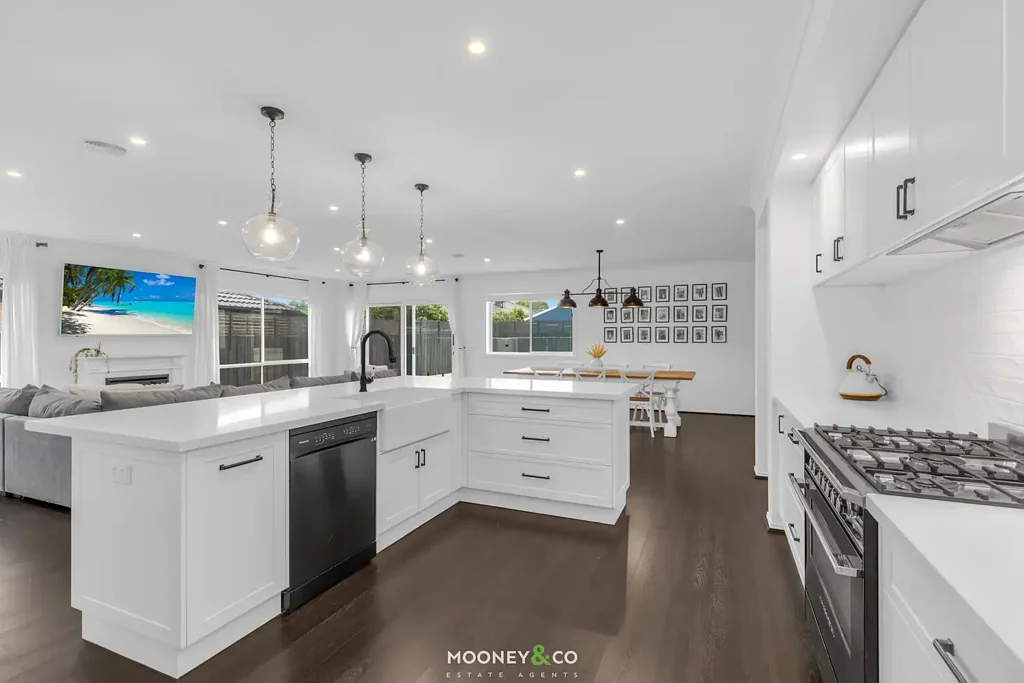 Cranbourne 4chambre Stylish Entertainer