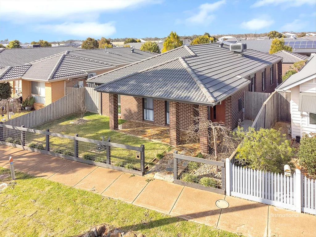 112 St Arnaud Road, Eynesbury, VIC 3338