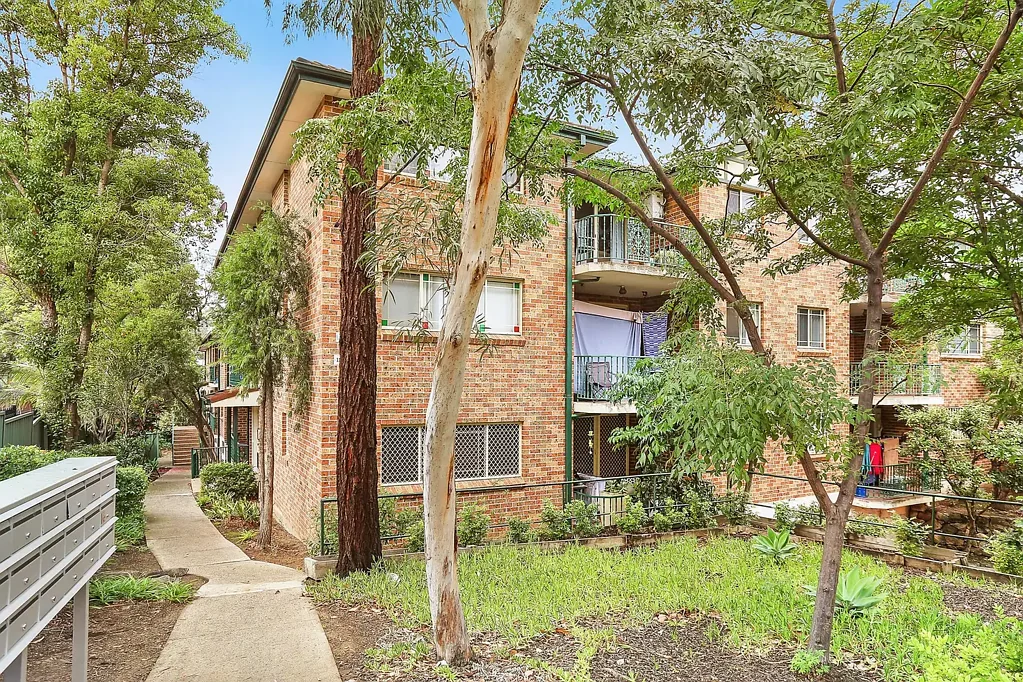 Spacious two bedroom unit set in the heart of Bankstown