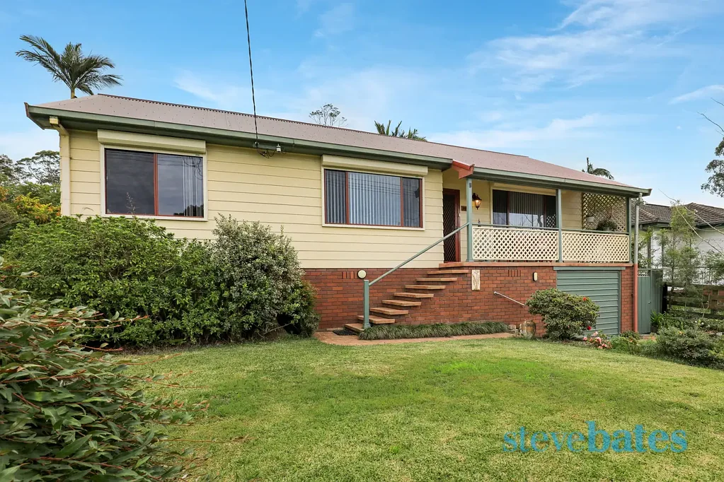 Raymond Terrace 3Phòng ngủ Cherished, Immaculate & Ready to Welcome You Home