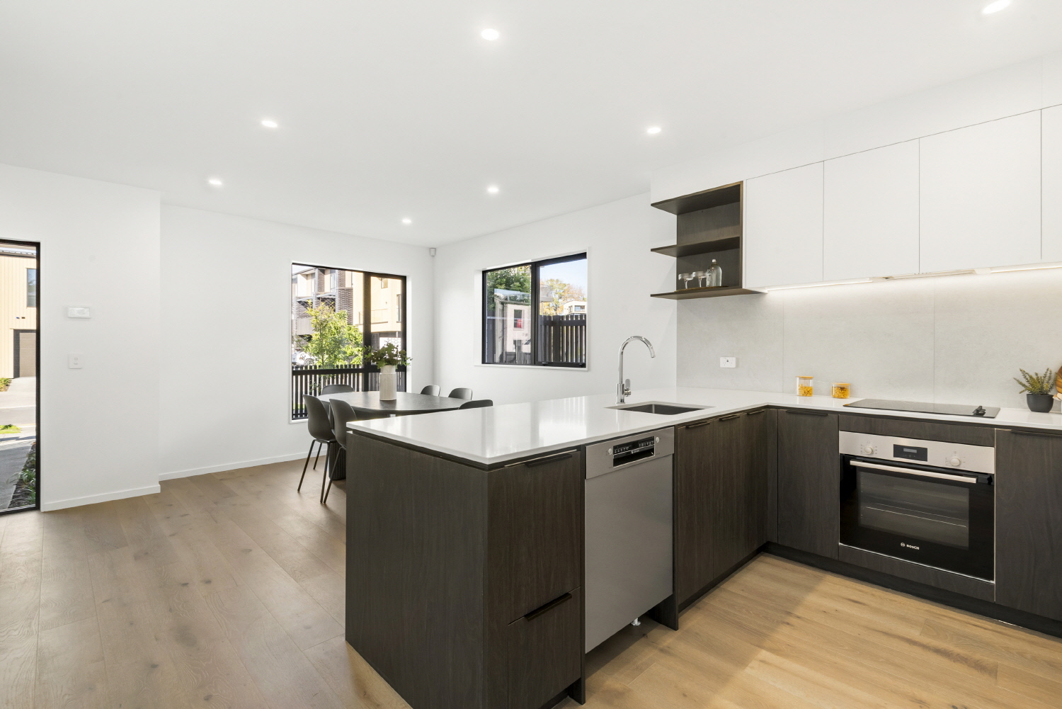 2 Te Onekiri Road, Three Kings, photo 9