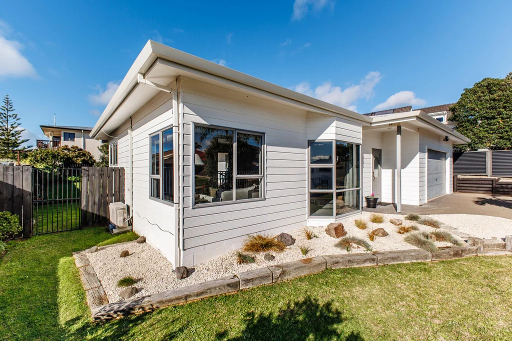 Coastlands 3બેડરૂમ Easy living in sought after beachside location