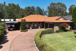 21 Magnolia Dr, Picton