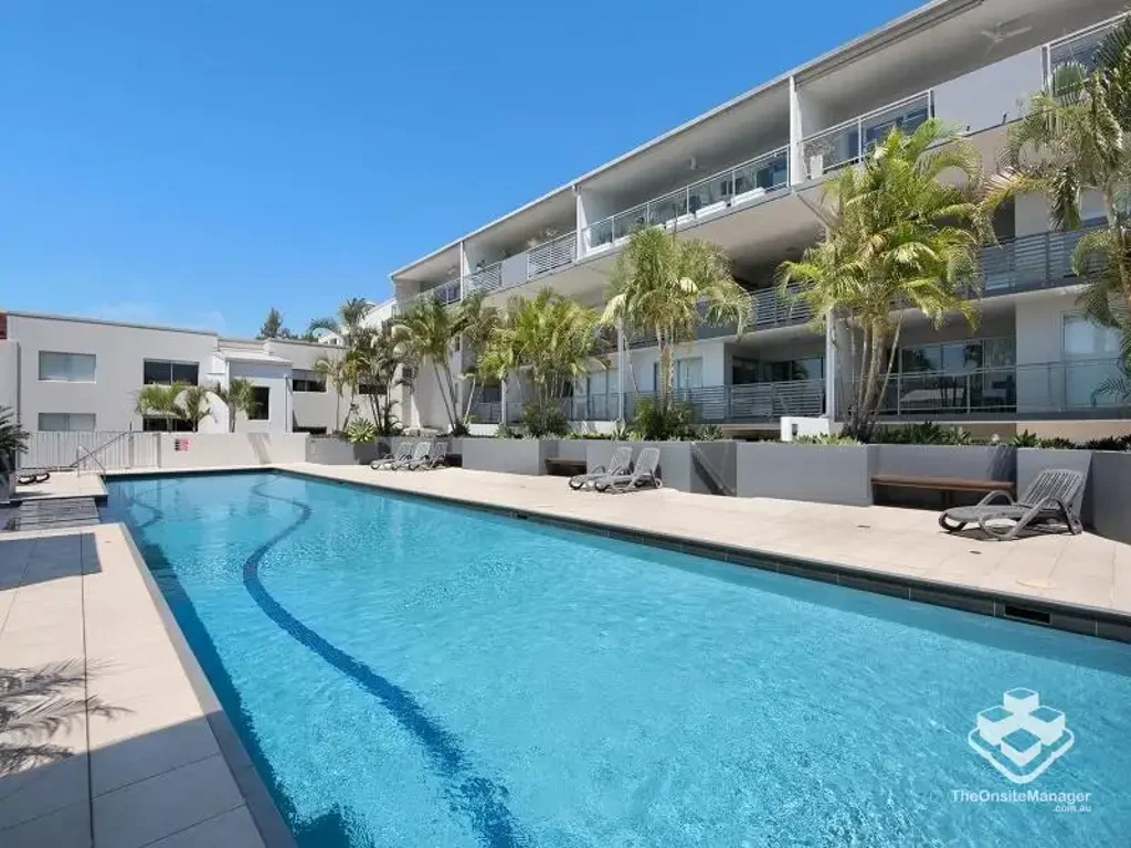 Heart of Teneriffe ! Furnished 1 Bedroom !