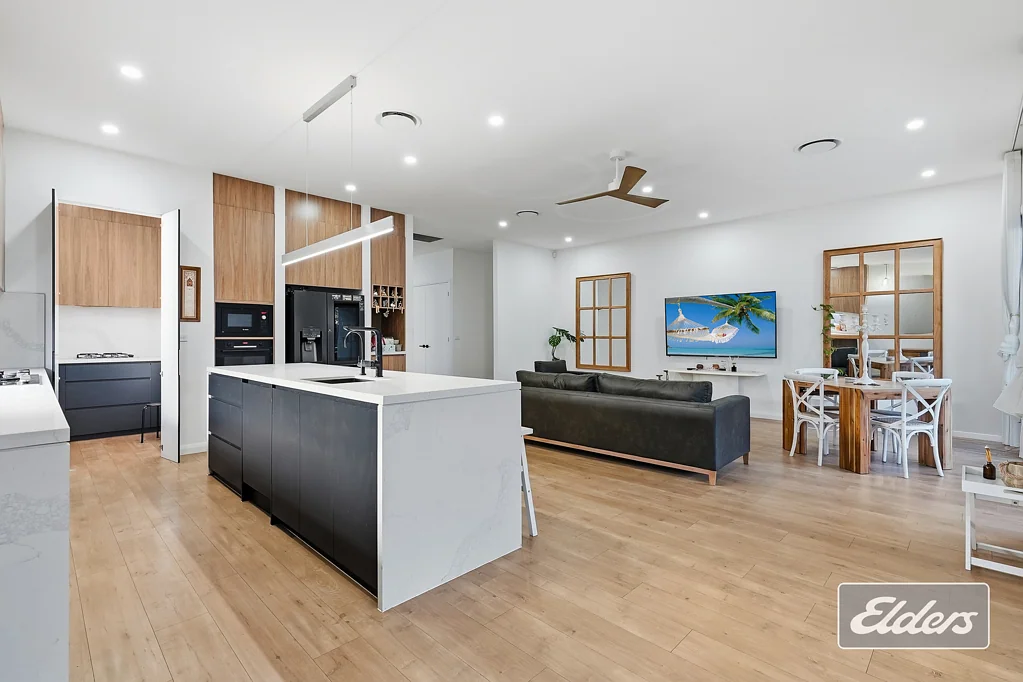 Oakville 4Zimmer Modern Family Living Single Storey 527m2 Comfort in Oakville