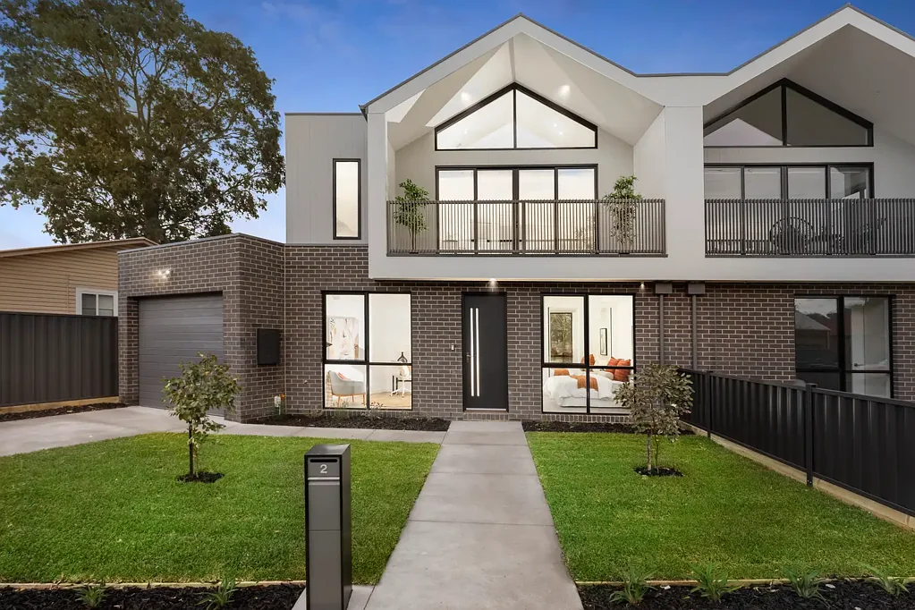 2/70 Hargreaves Crescent, Braybrook, VIC 3019