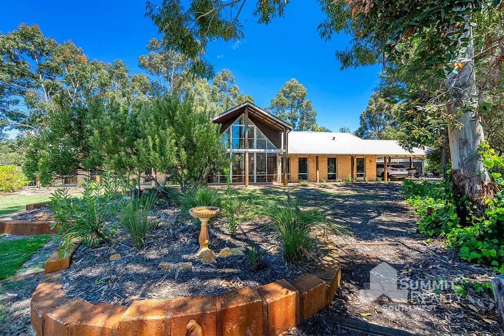 32 Avalon Road, Australind, WA 6233