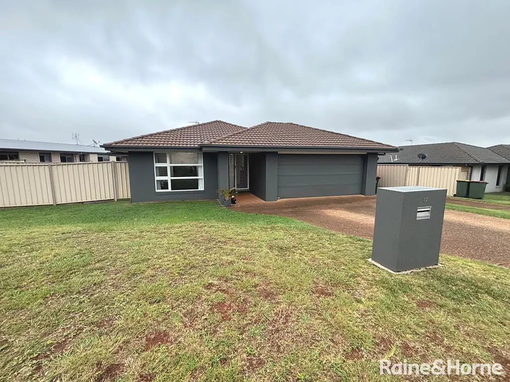 17 Casuarina Street, Kingaroy, QLD 4610