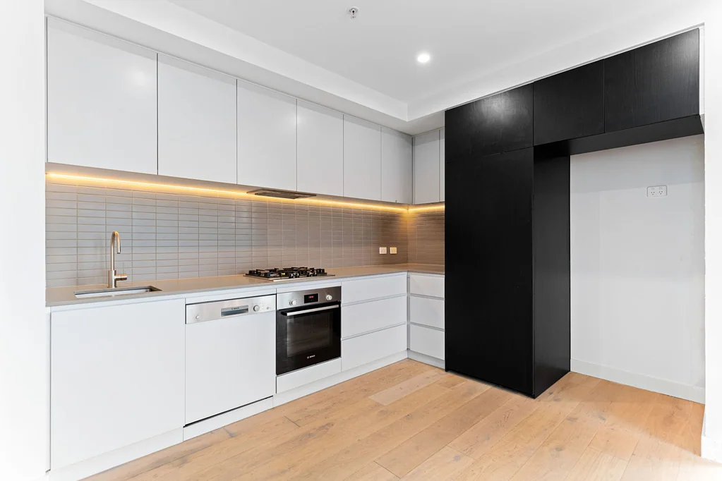 Corner Apartment with Views